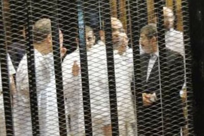 محاکمه محمد مرسی و رهبران اخوان المسلمین امروز از سر گرفته می شود