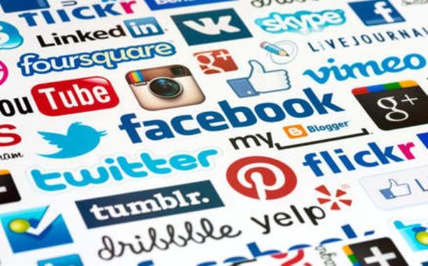 درآمد شبکه های اجتماعی