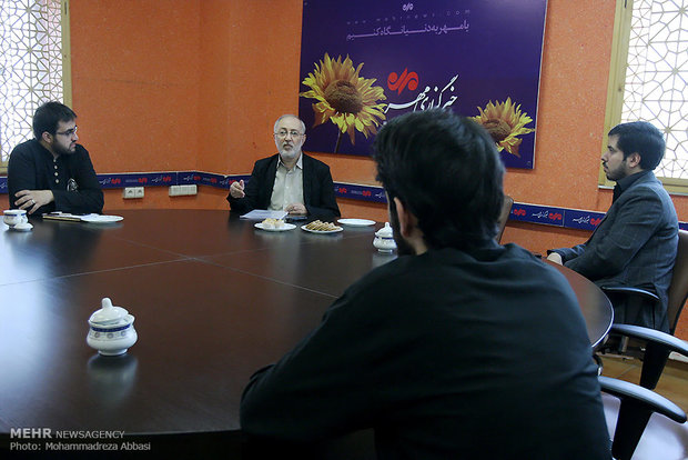 گفتگو با علیرضا مختارپور دبیر کل نهاد کتابخانه های عمومی کشور