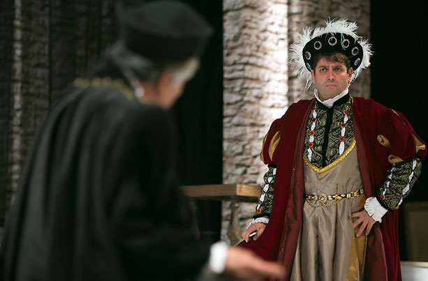 نمایش مردی برای تمام فصول