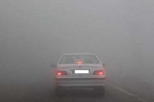 مه گرفتگی در جاده