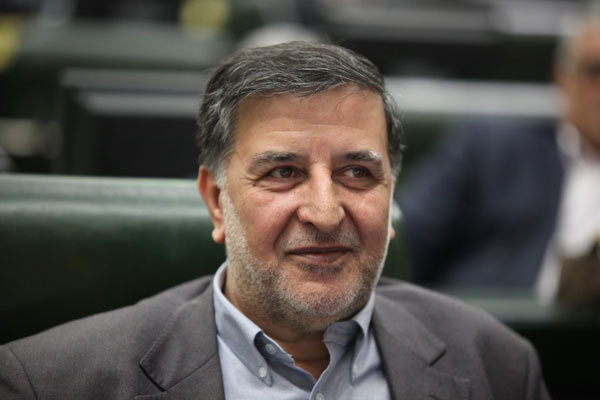 ۴ نامه به لاریجانی در انتقاد به اهمال در مبارزه با فساد اقتصادی