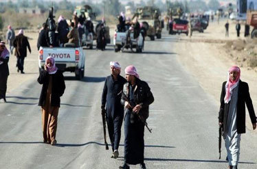 آزادی 16 روستای منطقه هیت در غرب عراق/ موافقت بغداد با الحاق عشایر به نیروهای مردمی