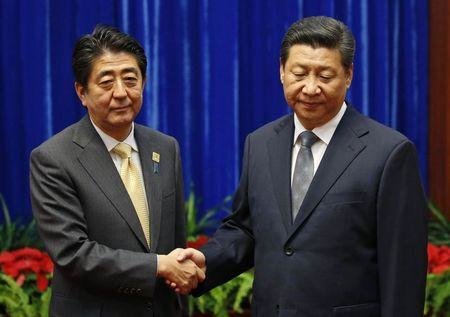 دیدار تاریخی رهبران چین و ژاپن در حاشیه نشست اپک در پکن