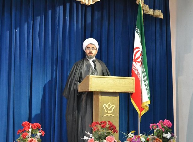 حجت الاسلام عبدالله واحدی مدیر کل اداره اوقاف و امور خیریه استان سمنان