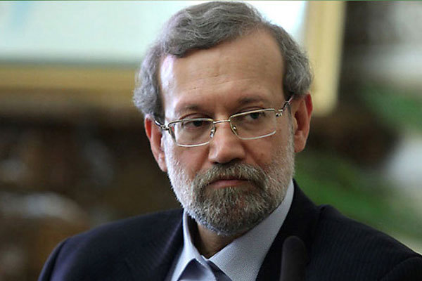 لاریجانی: مسئولان دولت در مصاحبه هایشان دقت کنند