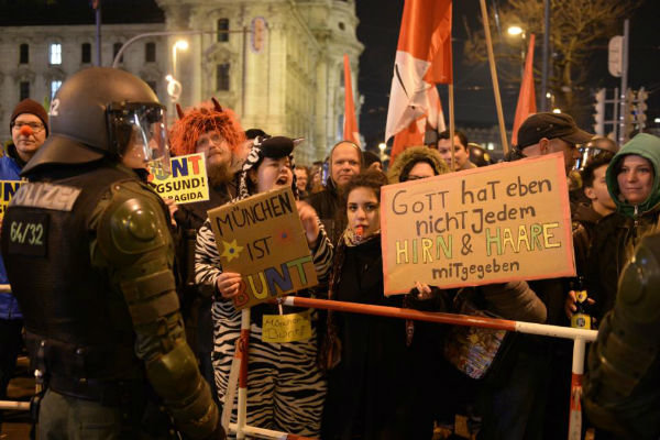 تظاهرات گسترده مردم آلمان در اعتراض به جنبش پگیدا