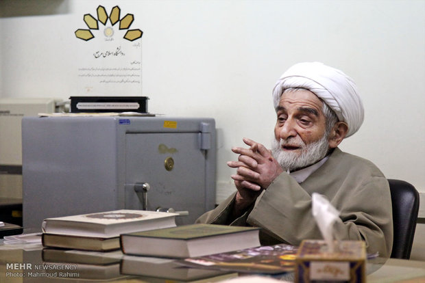 مصاحبه با آیت الله محمدباقر باقری کنی