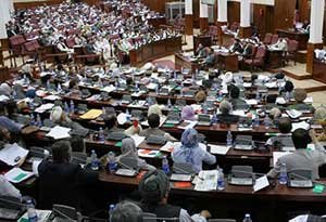 وزرای دارای تابعیت دوگانه عامل جنجال در پارلمان افغانستان