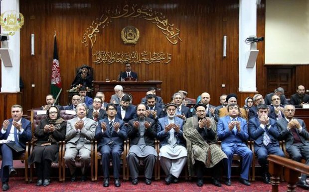 چالشهای اخذ رای اعتماد کابینه دولت وحدت ملی افغانستان