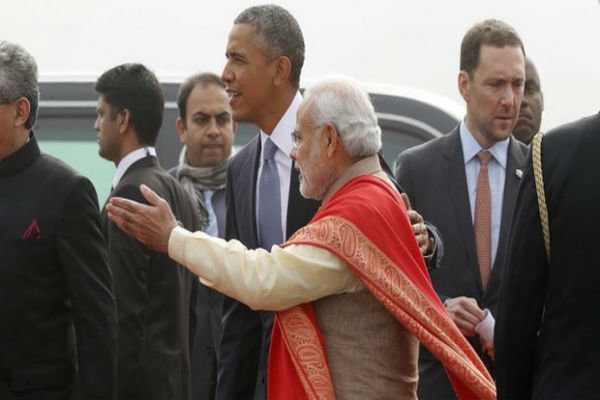 باراک اوباما تحت تدابیر شدید امنیتی وارد هند شد