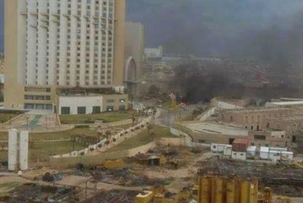 انفجار خودروی بمب گذاری شده توسط داعش در شهر مصراته لیبی