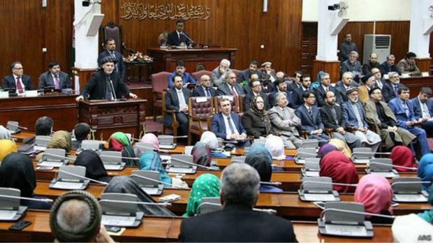 پارلمان افغانستان امروز تکلیف کابینه را روشن می کند