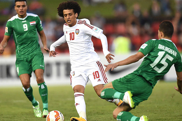 دیدار تیم‌های فوتبال عراق و امارات