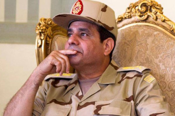 سقوط مصر به مثابه سقوط منطقه است/امنیت خلیج فارس خط قرمز است