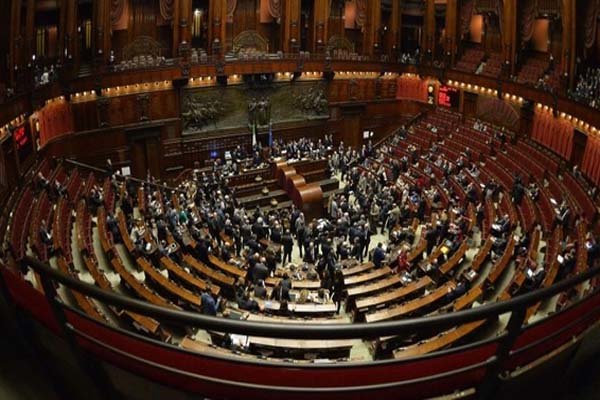 بررسی طرح به رسمیت شناختن فلسطین درپارلمان ایتالیا به تعویق افتاد