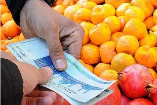  افزایش ناگهانی قیمت میوه در بازار اردبیل/ دهن کجی میوه به شب عید