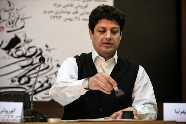 نشست خبری خط نوشته های کوروش قاضی مراد و رونمایی قلم نوشتاری سریر