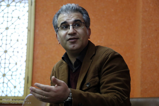 نشست بررسی ریشه ها و نتایج انقلاب اسلامی ایران
