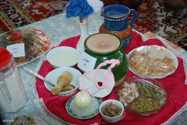 مسابقه غذای سنتی در روستای قلندر 