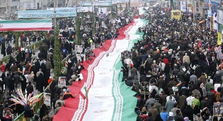 اجتماع تاریخی مردم درجشن انقلاب/ ایران و ایرانی: «من انقلابی ام»