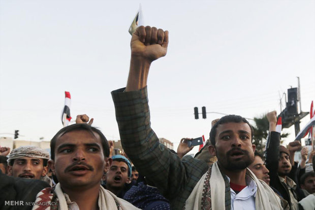 تعویق نشست گروههای سیاسی یمن درباره تشکیل کمیته ریاستی