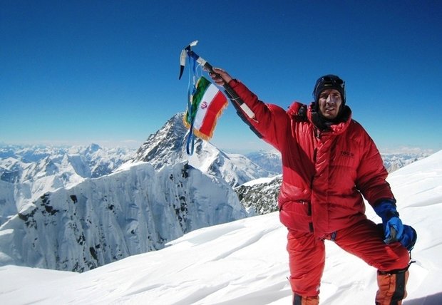 کوهنوردی ایران نیازمند پشتیبان/ حمایتی از وزارت ورزش ندیده‌ایم