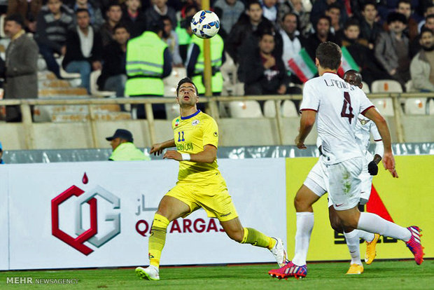 دیدار تیمهای فوتبال نفت تهران و الجیش قطر