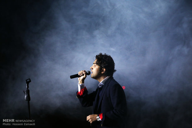 کنسرت موسیقی بنیامین بهادری