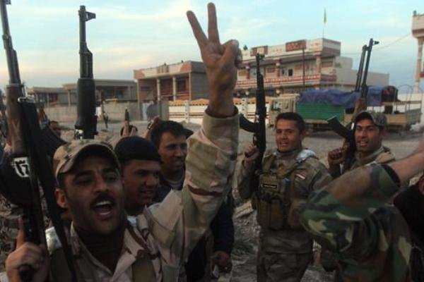درگیری ارتش عراق و تروریستها در غرب سامرا