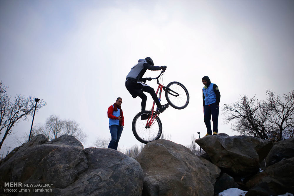 Mountain bike trial in western Iran - IN PHOTOS