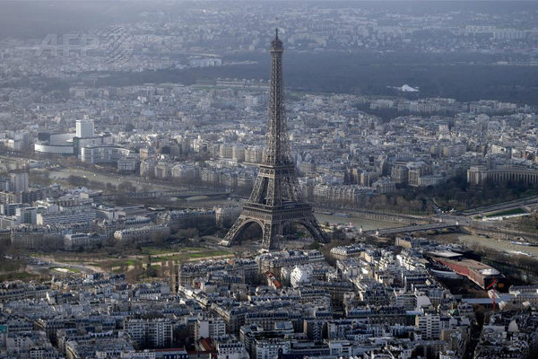 بازداشت سه نفر در ارتباط با پرواز پهپادهای مشکوک در پاریس