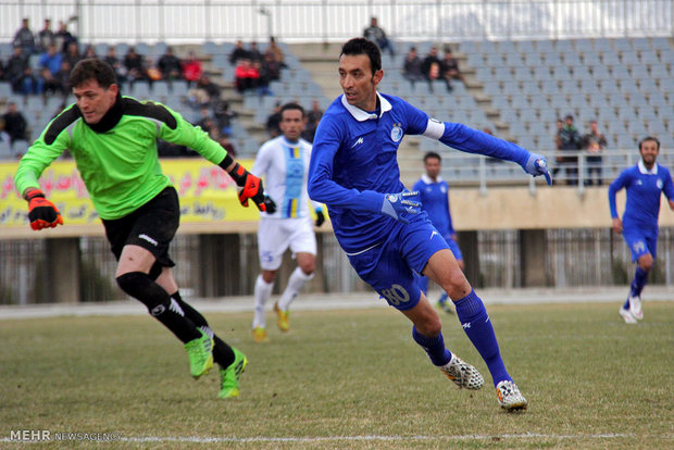 دیدار دوستانه تیمهای فوتبال آلومینیوم اراک و استقلال