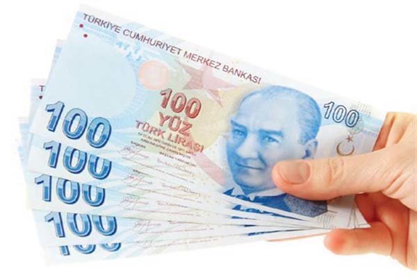 سقوط ارزش لیر ترکیه در برابر دلار