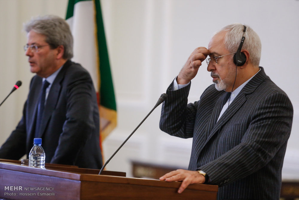Iranian, Italian FMs meet - IN PHOTOS