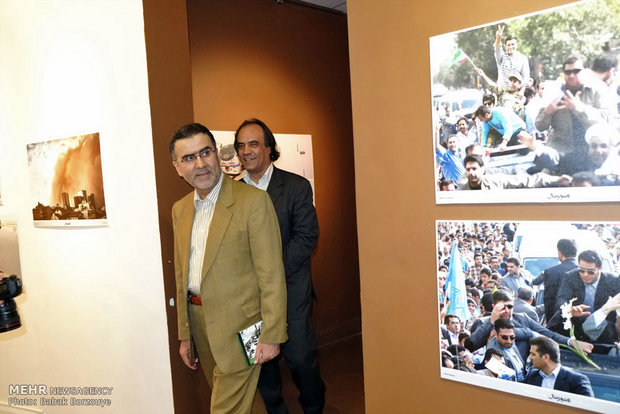 بازدید حجت الله ایوبی رئیس سازمان سینمایی از جشن تصویر سال