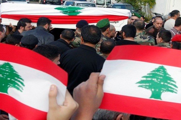 یک نظامی ارتش لبنان در حملات تروریستها کشته شد