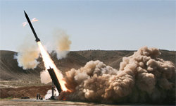 رونمایی از موشک کروز «سومار»/ تحویل انبوه موشک‌های «قدر» و «قیام»