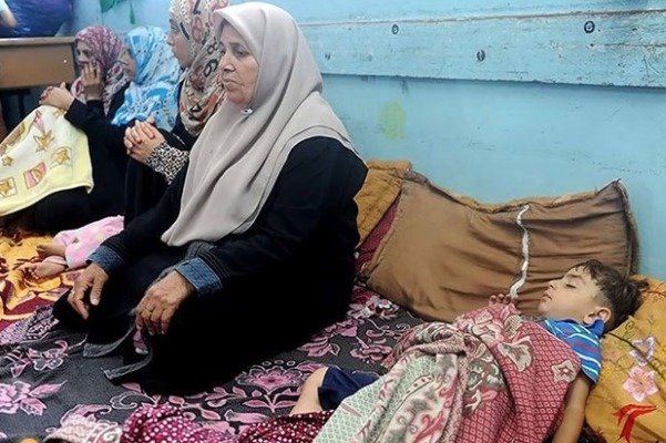 آوارگی ۳۴ هزار و ۶۹۷ زن فلسطینی در جنگ ۵۰ روزه غزه