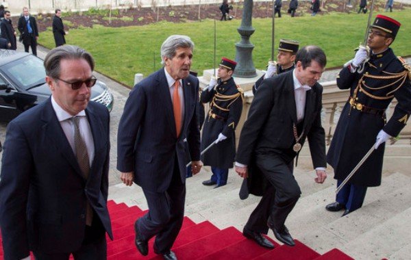 حضور جان کری در محل اقامت نماینده ایران در سازمان ملل