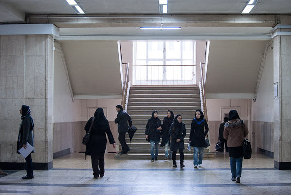 دانشجو.دانشگاه