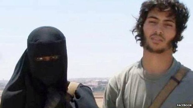 تحقیقات پلیس انگلیس در مورد پیوستن 3 زن با فرزندانشان به داعش