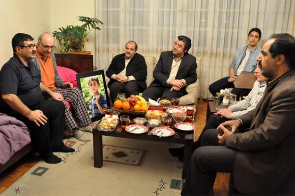مرتضی ندایی ،هنرمند مستندساز بر اثر سرطان درگذشت + عکس http://media.mehrnews.com/d/2015/03/14/3/1619464.jpg?ts=1427262776584