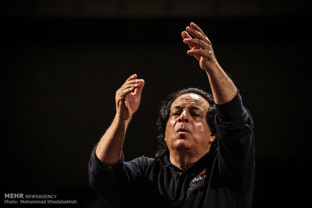 تمرین ارکستر سمفونیک با حضور علی رهبری