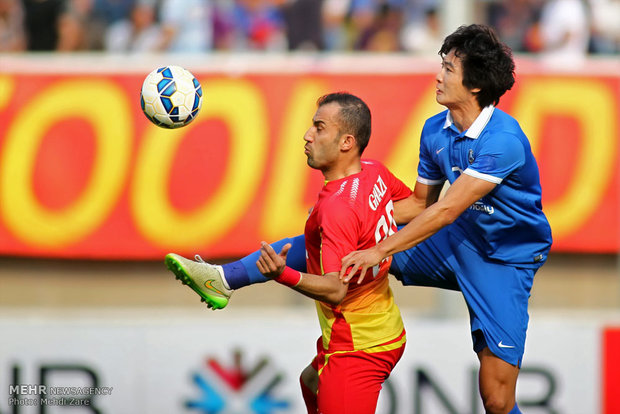 دیدار تیمهای فوتبال فولاد خوزستان و الهلال عربستان