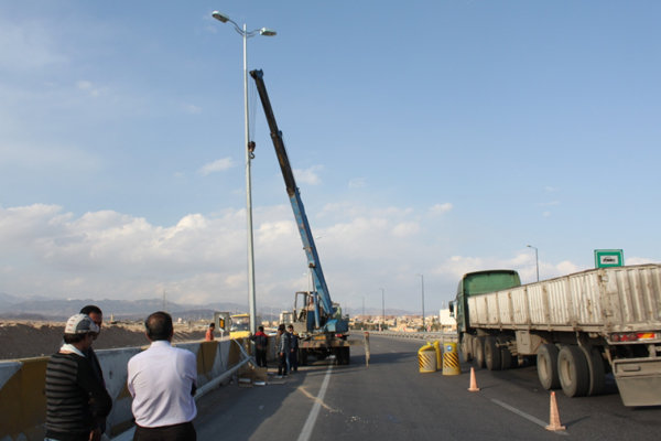 روشنايی كمربندی خروجی سمنان - گرمسار