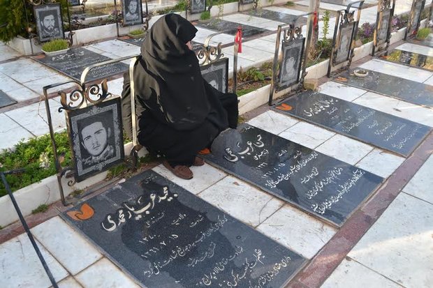 گلزار شهدا شاهرود
