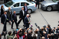ورود وزرای امور خارجه فرانسه و آلمان به محل مذاکرات لوزان سوئیس