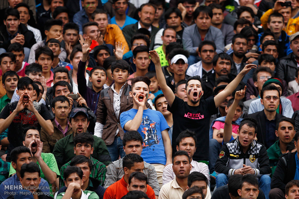۸۰ هزار افغانی در ورزشگاه آزادی !+عکس 1
