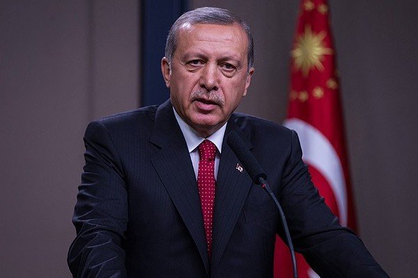 اردوغان:از تصمیم خود برای سفر به تهران منصرف نشده‌ام